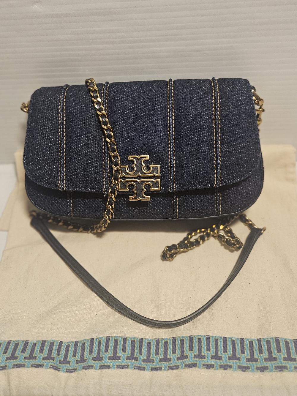 Tory Burch Britten Blue Denim Crossbody & Clutch Bag With Gold Hardware Elegant